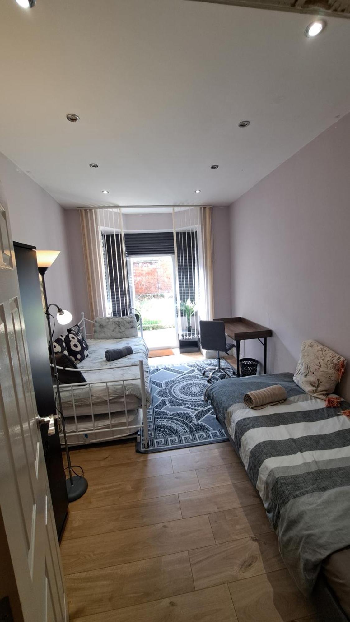 Comfy Fenia Stay Londres Exterior foto